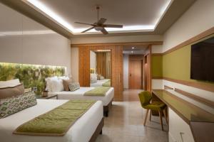 Dreams Onyx Resort & Spa -Inclusive