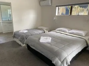 Stagger Inn - Queen room - 泰鲁阿