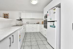 Nelson Towers Unit 37 71 Victoria Parade