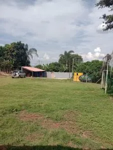 alugo quarto com 1 cama casal e 2 solteiro - 马特乌斯莱米