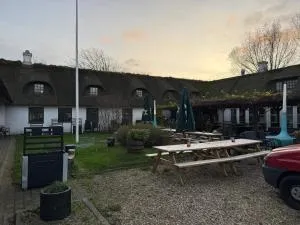 Hotel Fanobad Lavish Property near beach - Odden