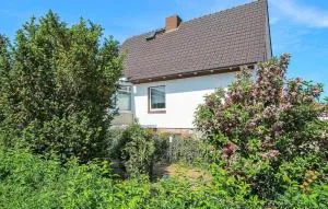 Amazing Apartment In Waren Müritz - Jägerhof