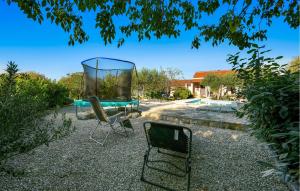 One-Bedroom Holiday Home In Konjevrate