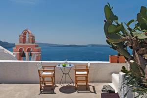 Opuntia Traditional Cave House