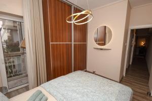 Summer flat by the beach&Taverna