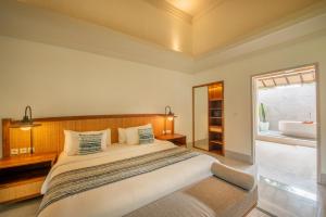 Villa Almarik Resort