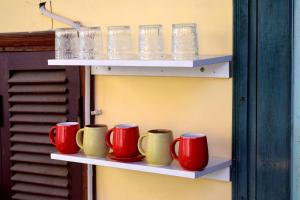 LushStay Abode - Hanoi Train Street