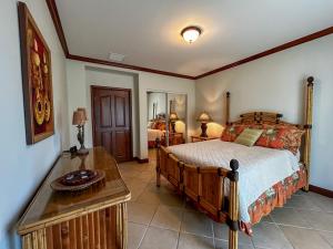 Los Sueños condominio en Del Mar