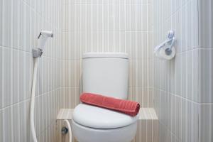 Luxury 2BR at Cinere Resort Apartment By Travelio