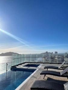 Departamento frente al mar sobre el malecón de Mazatlan
