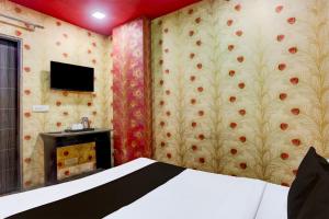 Super Hotel O S J Residency