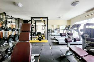 RedDoorz Premium Near Imperium Superblok