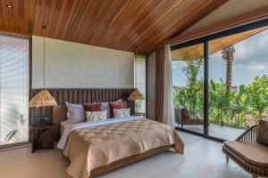 Villa Baratega - Dreamy Urban Tropical 6BR Villa for Large Group