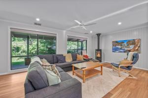 Montys on Lumley Drive