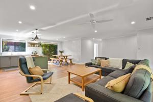 Montys on Lumley Drive