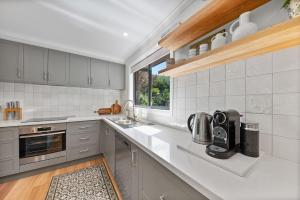 Montys on Lumley Drive