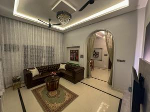 4bhk Luxury Villa