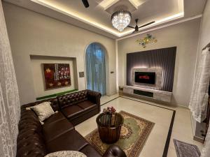 4bhk Luxury Villa