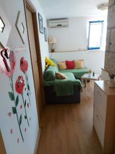 Apartments by the sea Cavtat, Dubrovnik - 18857