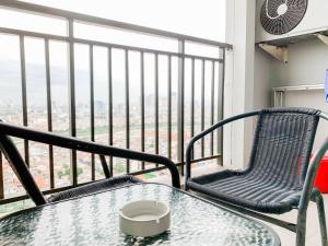 Nice and Private 1BR Apartment at Thamrin Residence By Travelio