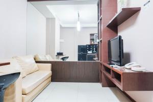 Nice and Private 1BR Apartment at Thamrin Residence By Travelio