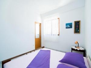 Apartments Veve - One Bedroom Apartment with Terrace Sea View Nensi ST