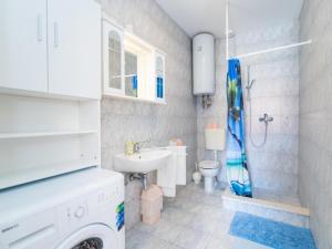 Apartments Veve - One Bedroom Apartment with Terrace Sea View Nensi ST