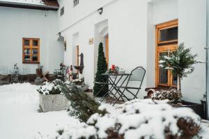 ČÁKYHO KÚRIA - apartmán pre 4 osoby s krbom a saunami