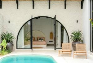 Villa Capri at Isola villas