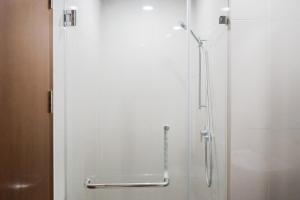 Homey and Comfy 1BR at M-Town Signature Apartment By Travelio