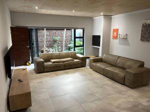 Hazelwood precinct pad