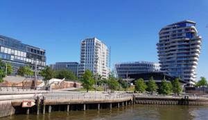 2 Rooms Shanghaiallee Appartment