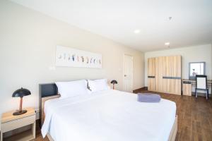 Patong tower Superior Seaview 4BR-2102