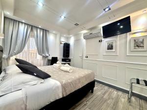 Double or Twin Room with View room in Locanda Parlamento