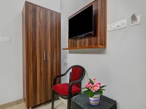 Super Townhouse swaroop inn