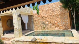 Figtree by Toraja Bambu Uluwatu at Padang Padang Beach