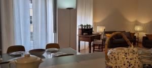 JOIVY Contemporary 1-bed apt near Duomo di Milano