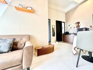 Urban Suites #Walnut 1BR 1Bath suite #Infinity Pool #3pax #1Queen 1Single #Quality well maintained #Private host
