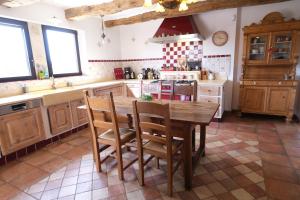 Villas luxury mas with private infinity pool in the heart of the alpilles, 10 persons : photos des chambres