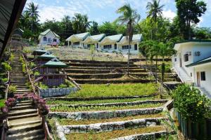 Hidden Valley Mountain and Wavepool Resort