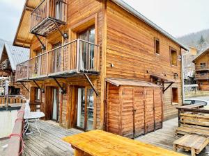 Appart T3 avec Terrasse de 60m2 Chalet Le Coucou ALLOS