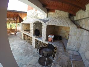 Belvedere Apartments with Seaview