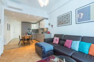 Charmant 3 Pieces 4 Pers WiFi AC