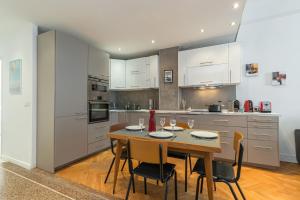 Charmant 3 Pieces 4 Pers WiFi AC