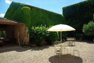 Villas typical provencal farm 18eme in gordes, luberon area in provence with great charm with magnificent view, ideal for family or friends reunions - 12 persons : photos des chambres