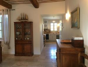 Villas typical provencal farm 18eme in gordes, luberon area in provence with great charm with magnificent view, ideal for family or friends reunions - 12 persons : photos des chambres