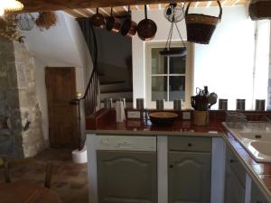 Maisons de vacances 19th century Provencal Mas with pool in Provence in the Luberon, sleeps 6 : photos des chambres