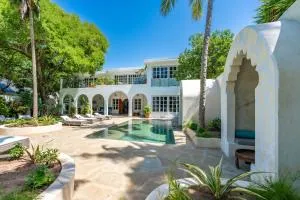 Nomad Beach Resort - 查勒岛