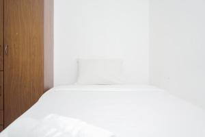 Modern Comfy 2BR Casa De Parco Apartment By Travelio