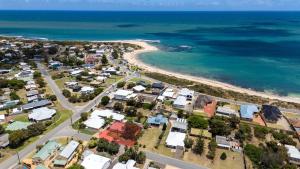 Stylish Shack Falcon Bay